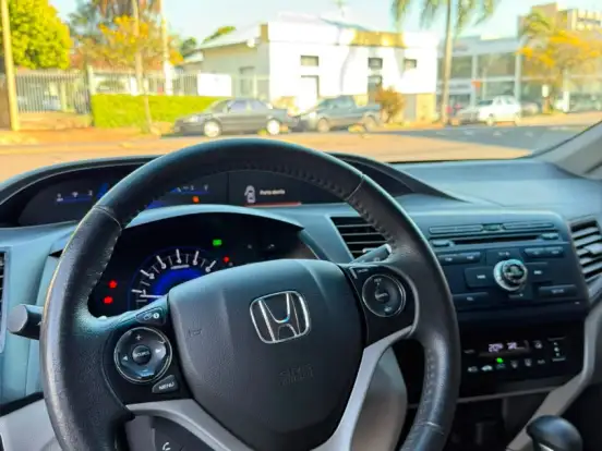 HONDA-CIVIC-2.0 LXR 16V FLEX 4P AUTOMÁTICO HONDA-CIVIC-2015