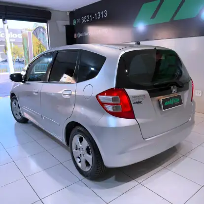 HONDA-FIT-1.4 LXL 16V FLEX 4P AUTOMÁTICO HONDA-FIT-2009