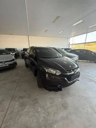 HONDA-HR-V-2015