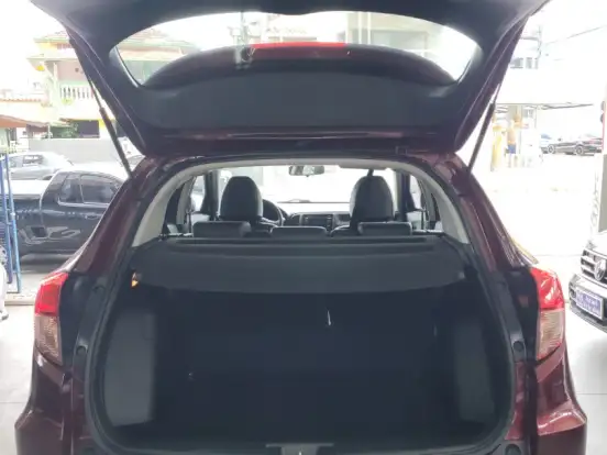 HONDA-HR-V-1.8 16V FLEX LX 4P AUTOMÁTICO HONDA-HR-V-2018
