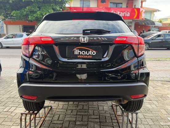 HONDA-HR-V-2016