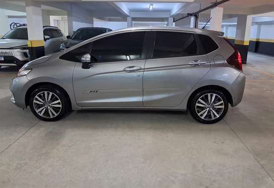 HONDA-FIT-2015