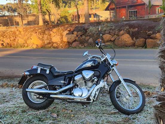HONDA-SHADOW 600C VT HONDA-SHADOW 600C VT-2002