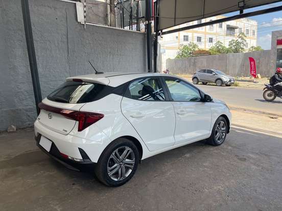 HYUNDAI-HB20-2024