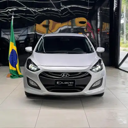 HYUNDAI-I30-1.8 MPI 16V GASOLINA 4P AUTOMATICO HYUNDAI-I30-2013