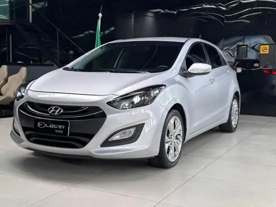 HYUNDAI-I30-1.8 MPI 16V GASOLINA 4P AUTOMATICO HYUNDAI-I30-2013