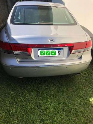 HYUNDAI-AZERA-2008
