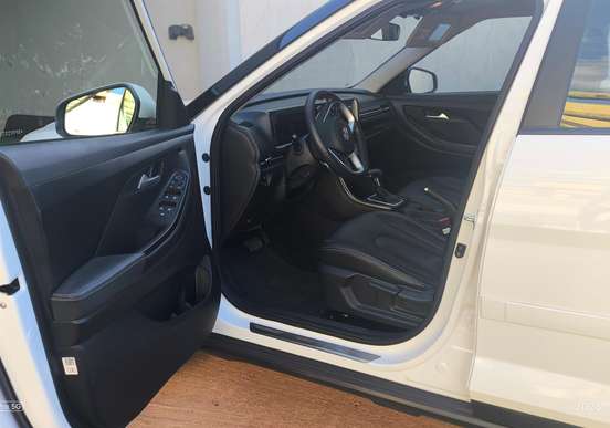 HYUNDAI-CRETA-2024