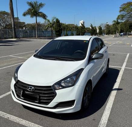 HYUNDAI HB20 1.0 COPA DO MUNDO FIFA 12V FLEX 4P MANUAL