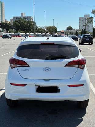 HYUNDAI-HB20-2018
