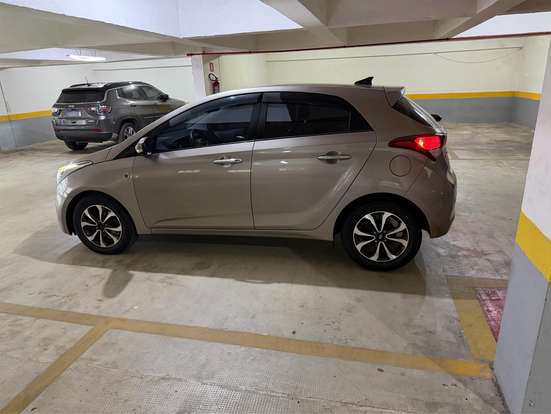 HYUNDAI-HB20-2018