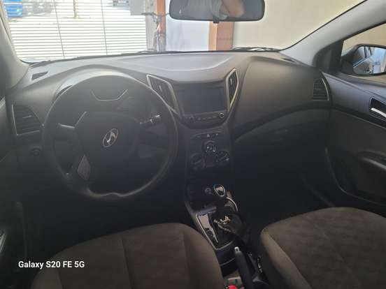 HYUNDAI-HB20S-2018