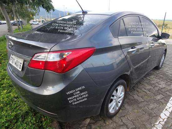 HYUNDAI-HB20S-1.6 PREMIUM 16V FLEX 4P MANUAL HYUNDAI-HB20S-2014