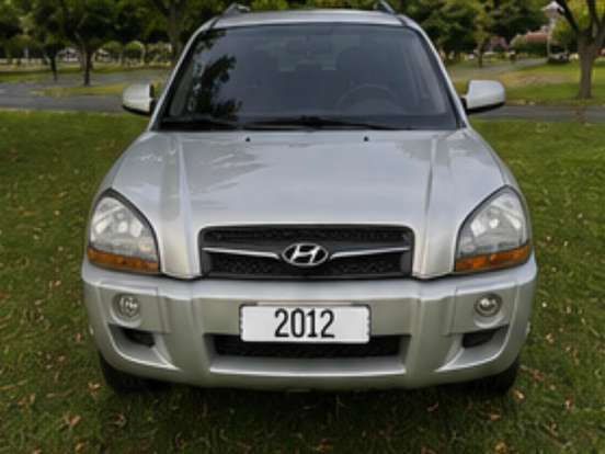 HYUNDAI-TUCSON-2.0 MPFI GLS 16V 143CV 2WD GASOLINA 4P AUTOMÁTICO HYUNDAI-TUCSON-2011
