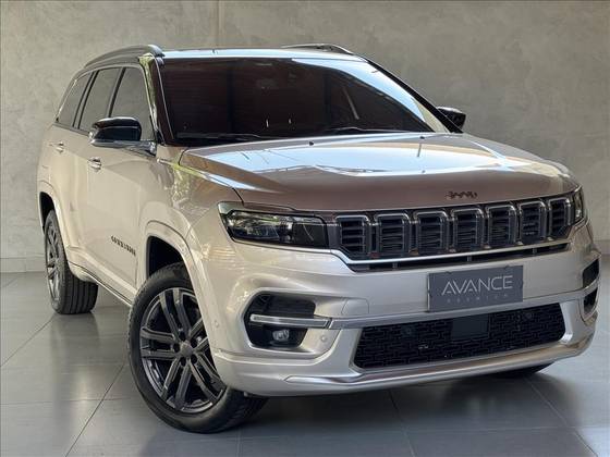 JEEP COMMANDER 2.0 HURRICANE 4 TURBO GASOLINA OVERLAND AT9