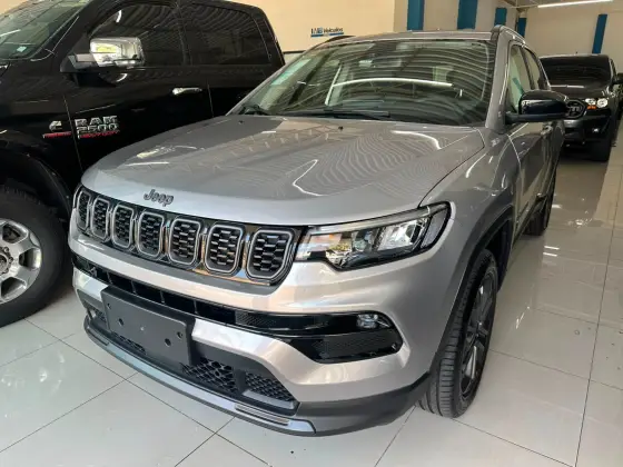 JEEP COMPASS 1.3 T270 TURBO FLEX LONGITUDE AT6