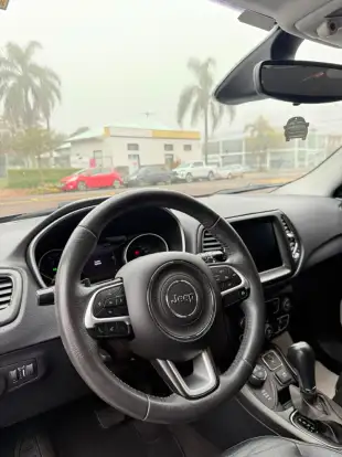 JEEP-COMPASS-2.0 16V DIESEL LONGITUDE 4X4 AUTOMÁTICO JEEP-COMPASS-2018