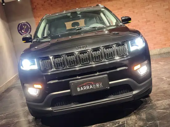 JEEP-COMPASS-2.0 16V FLEX NIGHT EAGLE AUTOMÁTICO JEEP-COMPASS-2018