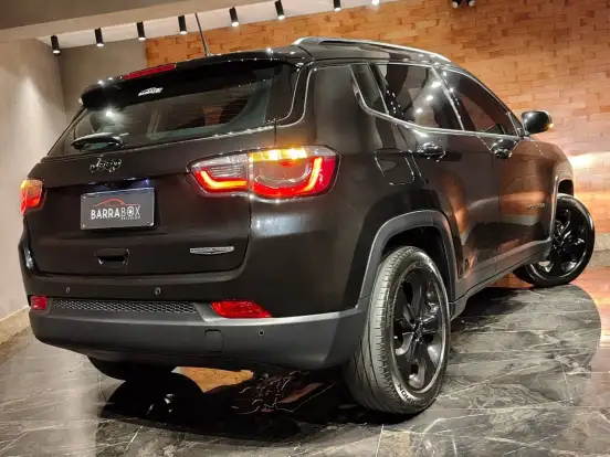 JEEP-COMPASS-2.0 16V FLEX NIGHT EAGLE AUTOMÁTICO JEEP-COMPASS-2018