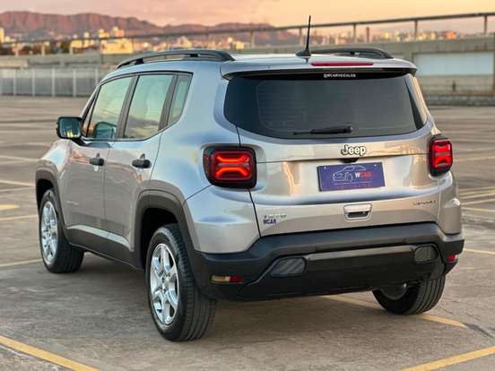 JEEP-RENEGADE-2022