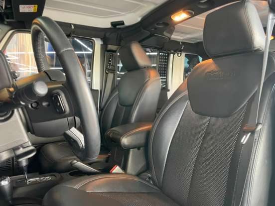 JEEP-WRANGLER-2016
