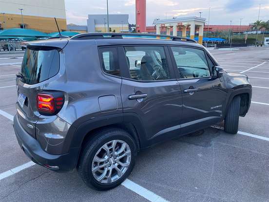 JEEP-RENEGADE-2024
