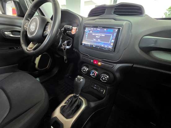 JEEP-RENEGADE-2015