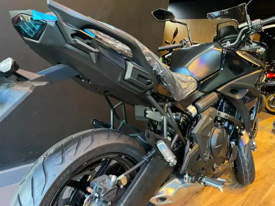 KAWASAKI-VERSYS ABS-2026