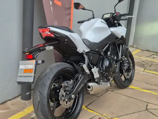 KAWASAKI-Z650 ABS-2025
