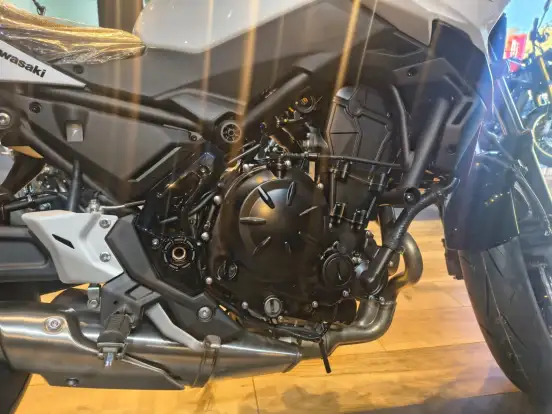 KAWASAKI-Z650 ABS KAWASAKI-Z650 ABS-2026