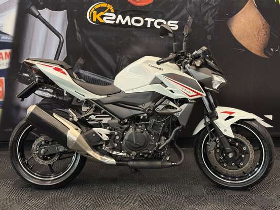 KAWASAKI-NINJA 400-2022