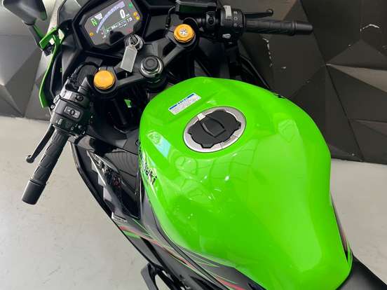 KAWASAKI-NINJA ZX-4R KAWASAKI-NINJA ZX-4R-2024