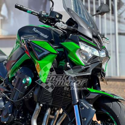 KAWASAKI-Z900-2022