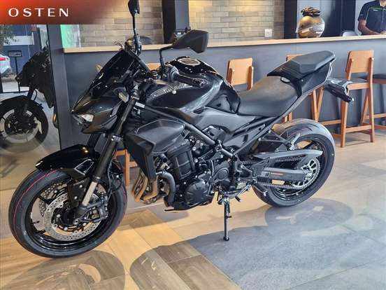 KAWASAKI-Z900 KAWASAKI-Z900-2026