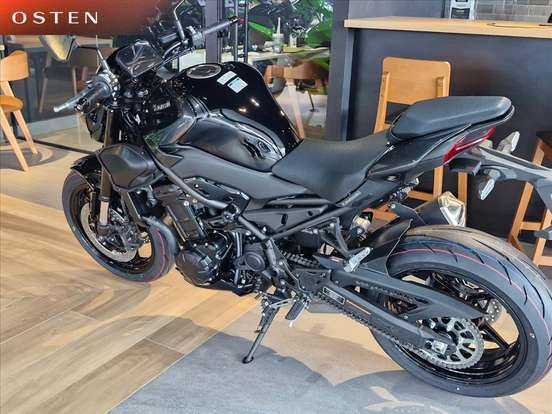 KAWASAKI-Z900 KAWASAKI-Z900-2026