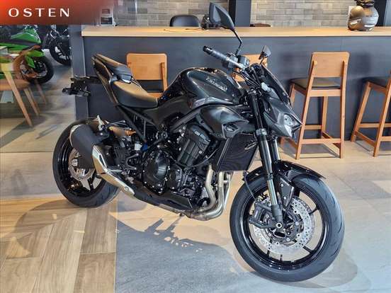 KAWASAKI-Z900 KAWASAKI-Z900-2026