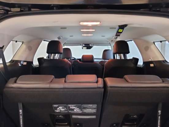 KIA-CARNIVAL-2024