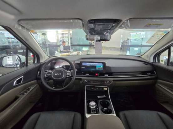 KIA-CARNIVAL-3.5 V6 GASOLINA EX AUTOMATICO KIA-CARNIVAL-2024