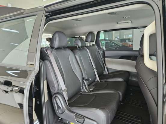 KIA-CARNIVAL-3.5 V6 GASOLINA EX AUTOMATICO KIA-CARNIVAL-2024