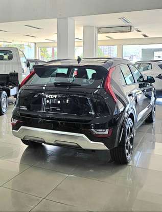 KIA-NIRO-2025