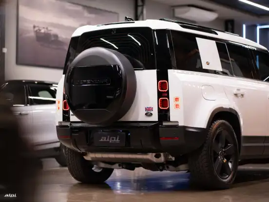 LAND ROVER-DEFENDER-2021