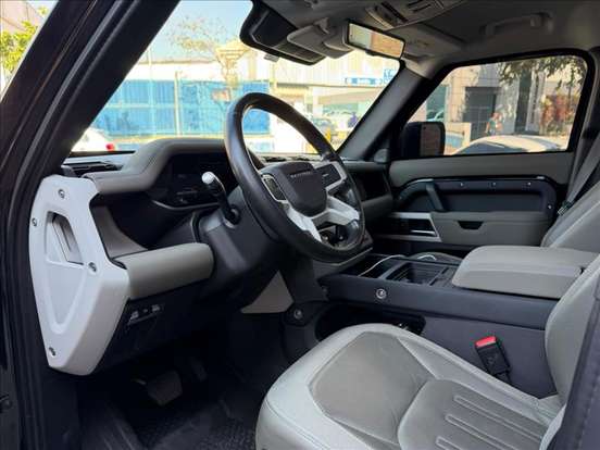 LAND ROVER-DEFENDER-2020