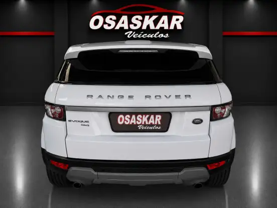 LAND ROVER-RANGE ROVER EVOQUE-2.0 PURE 4WD 16V GASOLINA 4P AUTOMÁTICO LAND ROVER-RANGE ROVER EVOQUE-2013