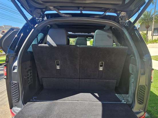 LAND ROVER-DISCOVERY-3.0 V6 TD6 DIESEL HSE 4WD AUTOMÁTICO LAND ROVER-DISCOVERY-2019