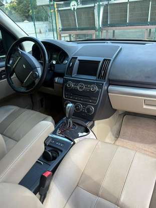 LAND ROVER-FREELANDER 2-2014