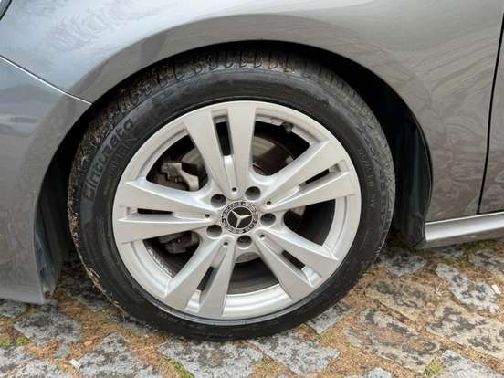 MERCEDES-BENZ-A 200-1.6 CGI FLEX 7G-DCT MERCEDES-BENZ-A 200-2017