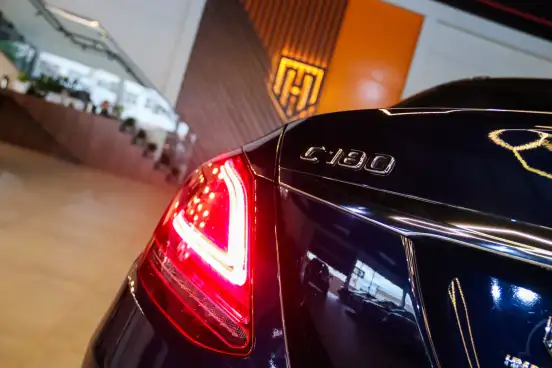 MERCEDES-BENZ-C 180-1.6 CGI FLEX AVANTGARDE 9G-TRONIC MERCEDES-BENZ-C 180-2019