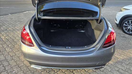 MERCEDES-BENZ-C 180-2019