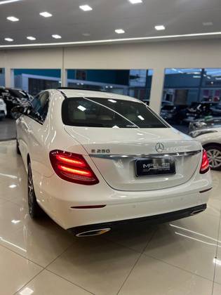 MERCEDES-BENZ E 250 2.0 CGI GASOLINA AVANTGARDE 9G-TRONIC