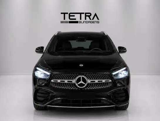MERCEDES-BENZ-GLA 200-2026